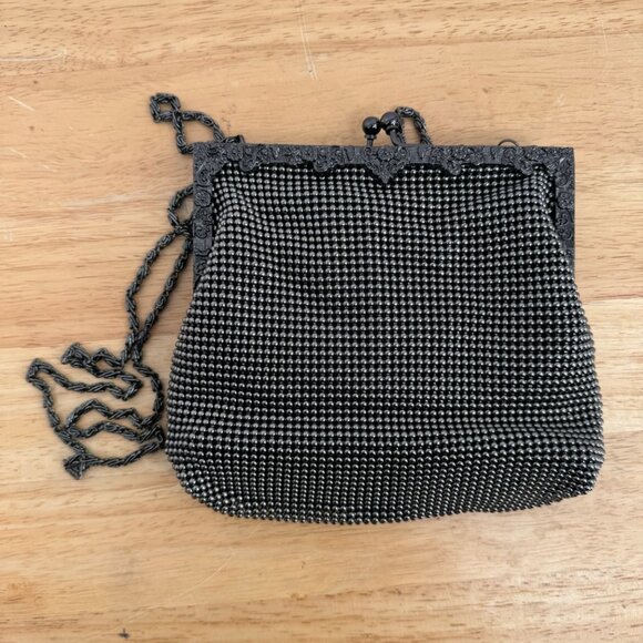 Vintage Talbots Black Mesh Evening Bag  Chain Strap & Kiss Lock Closure gray - Picture 14 of 15